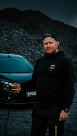BUILT TO WORK HARD 💪
 This is no ordinary Citan — it’s a head-turning service beast straight from Konungsgärdet. Sleek design, top-tier lighting, and a no-glare setup that hits hard without blinding. Hit the link and see the full build on YouTube now! 🔎  #strandslightingdivision #feelthepassion #strands #led #drivinglight #positionlight #warninglight #offroad #fordrangerraptor #jeepwrangler #jeep #jeepfamily #offroadlife #vehiclelighting #jeeplife #jeepfamily #4x4 #trucklife